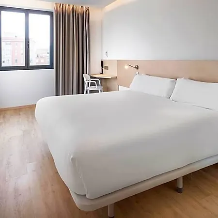 Centro 3*