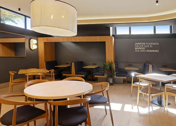 Centro 호텔 3*